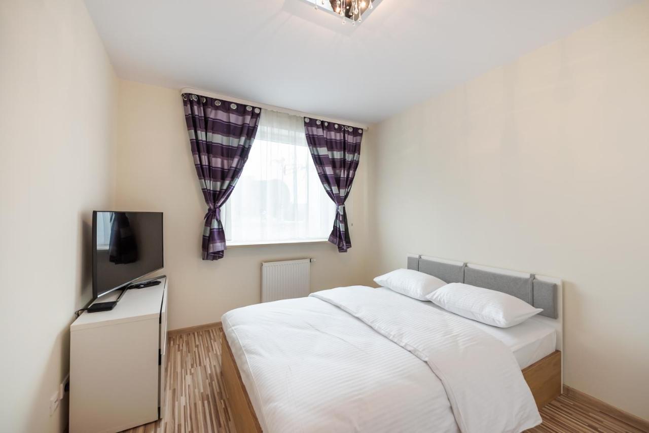 Metro Kondratowicza Spacious Apartment Varsovie Extérieur photo